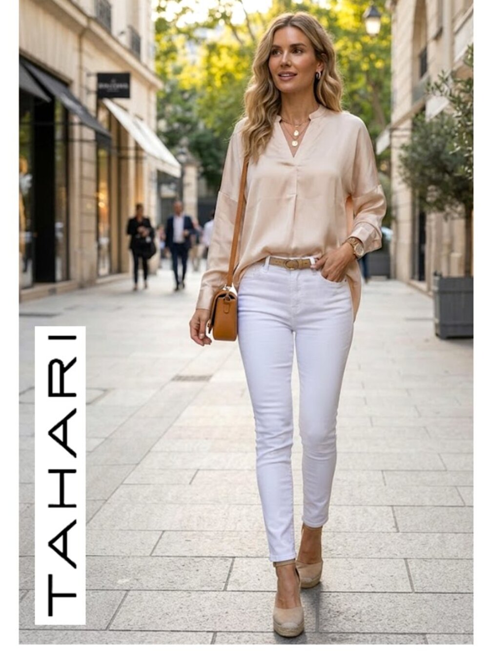 TAHARI - Light pink/blush colored v-neck blouse